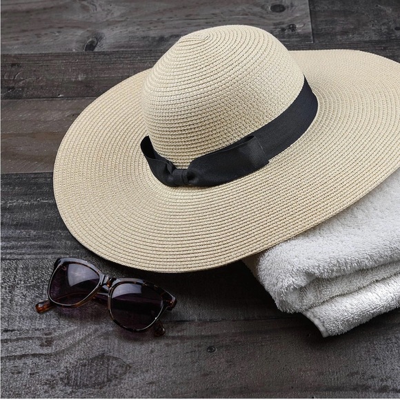 Beige Sun Hat with Wide Brim, Foldable, UPF 50 - Picture 9 of 12